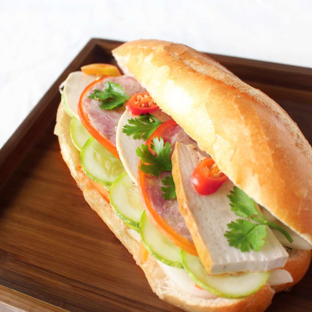 Bánh Mì Chả Cá Má Hải