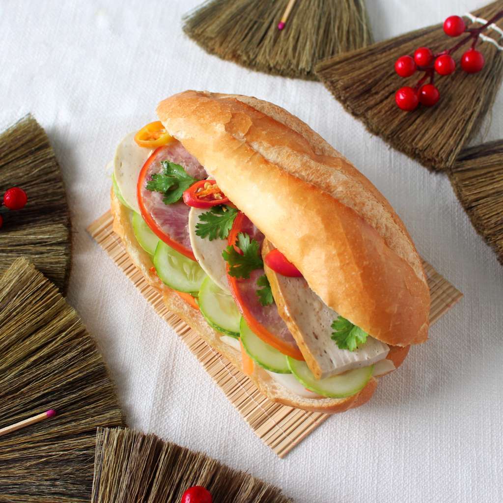 Bánh Mì Chả Cá Má Hải