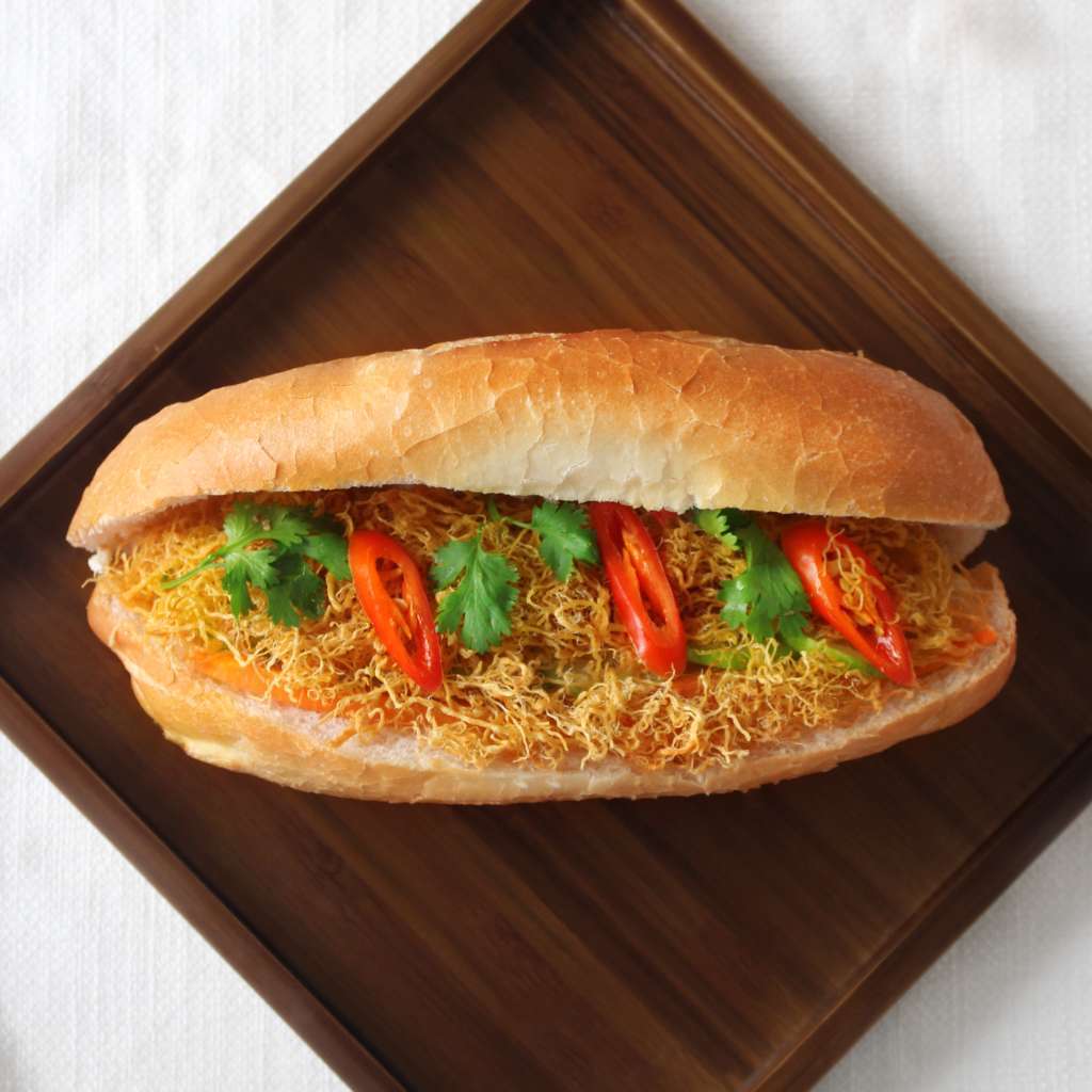 Bánh Mì Chả Cá Má Hải