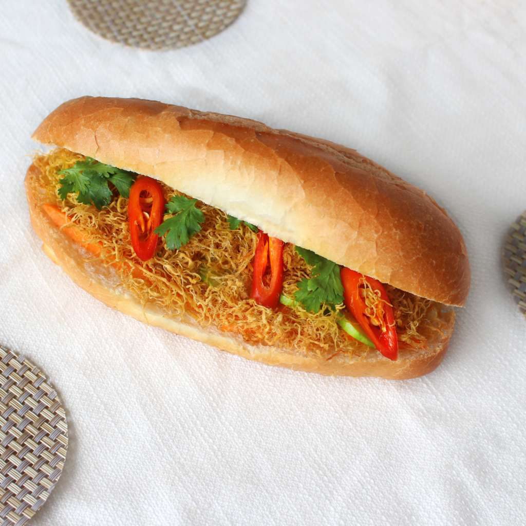 Bánh Mì Chả Cá Má Hải