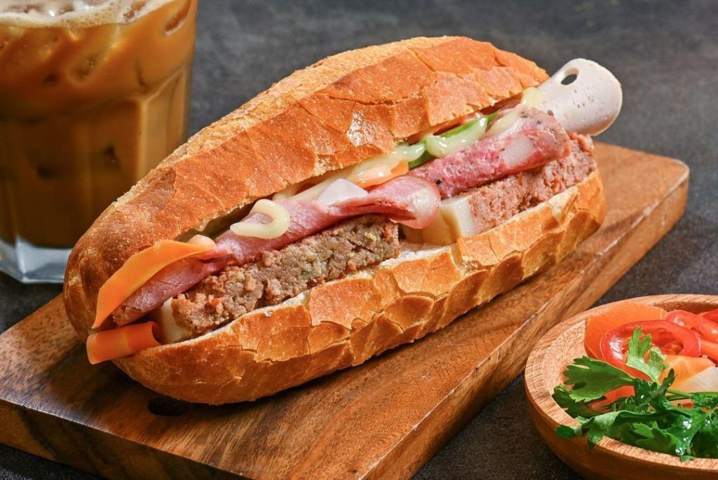 BÁNH MÌ VIỆT NAM VÀ NHỮNG THÀNH TÍCH ĐÁNG NGƯỠNG MỘ TỪ XƯA ĐẾN 2026 4 bánh mì sài gòn
