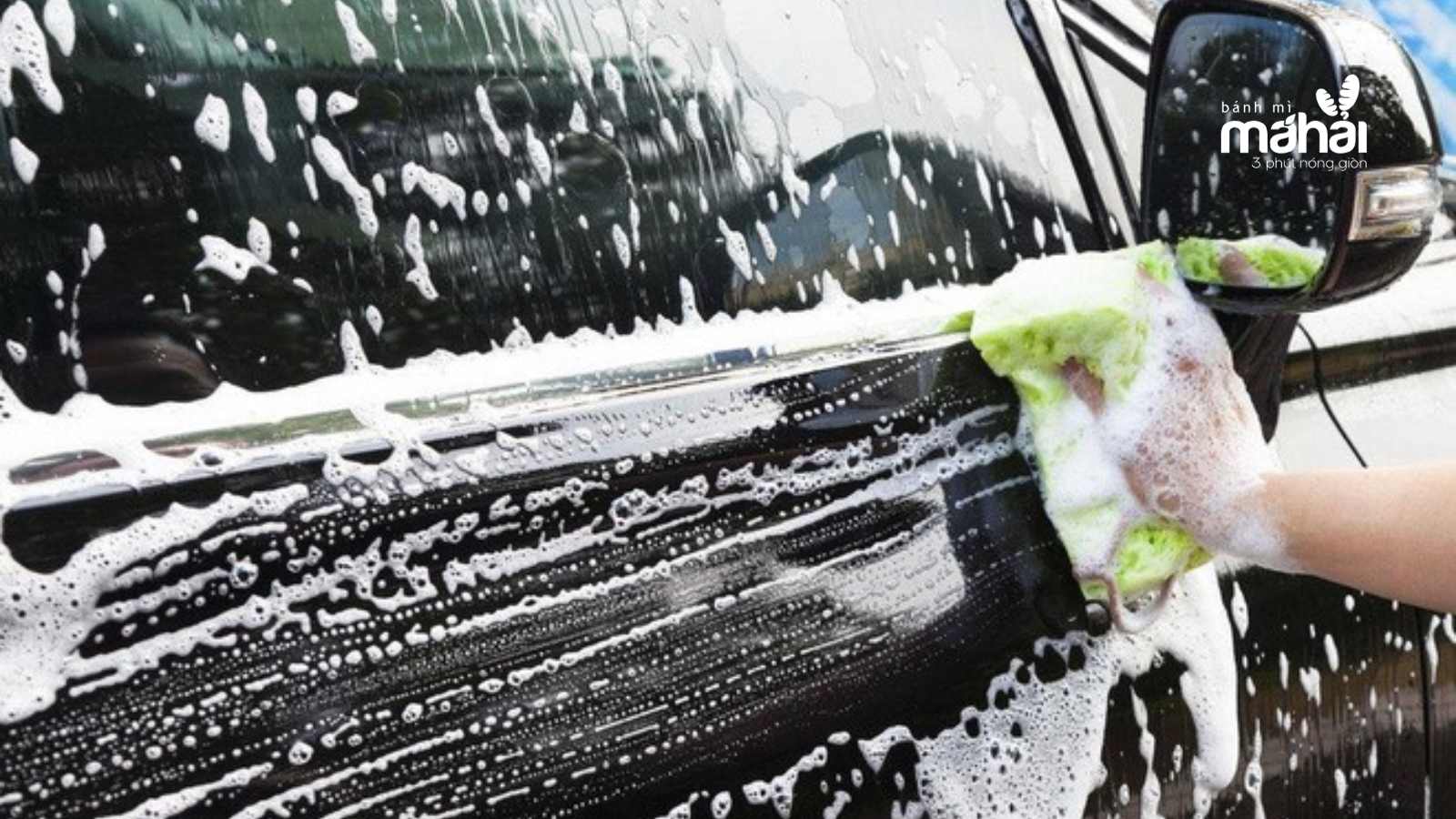 Hầu hết mọi người đều sẽ mong muốn chiếc xe của mình được sạch sẽ để chào đón một năm mới tươm tất và tốt đẹp. (Nguồn ảnh: Internet).